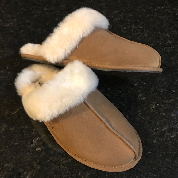 New UGG Scuffette II Suede Slippers, Slides, 7 - Picture 2 of 15